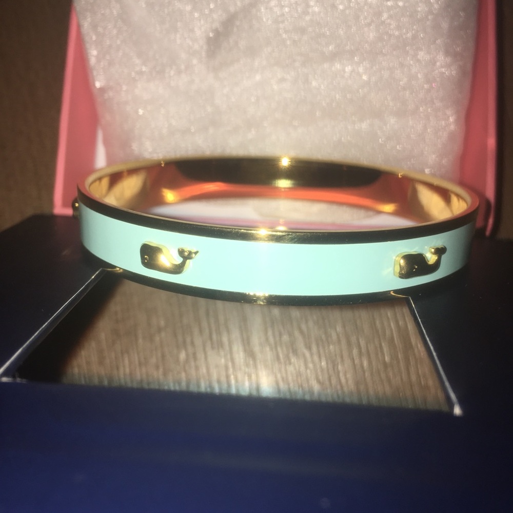 NEW Vineyard Vines Blue Whale Bangle Bracelet